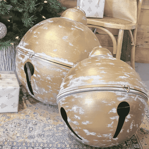 Oversized gold Christmas bells – Malmaison Noël décor