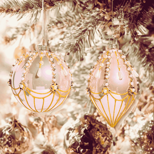 Étoile de Paris Ornaments – pink and pearl glass baubles with gold detail