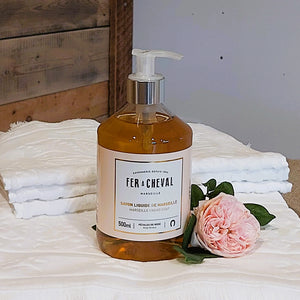 Fer a Cheval Savon de Marseille Liquid Soap - Rose Petal