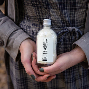 French Lavender & Oat Milk Bath Soak Petit French Apothecary 250gm