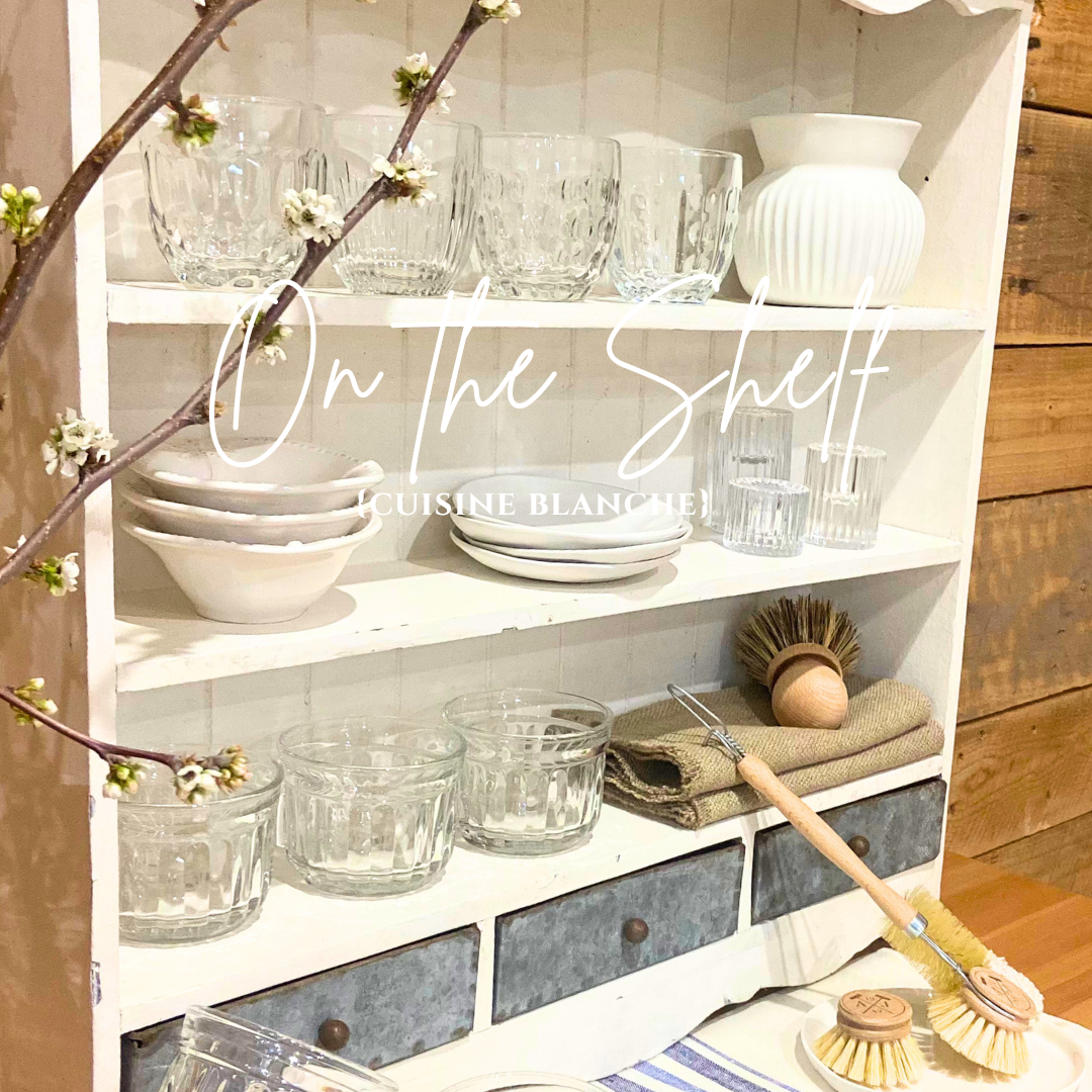 On the Shelf {Cuisine Blanche}