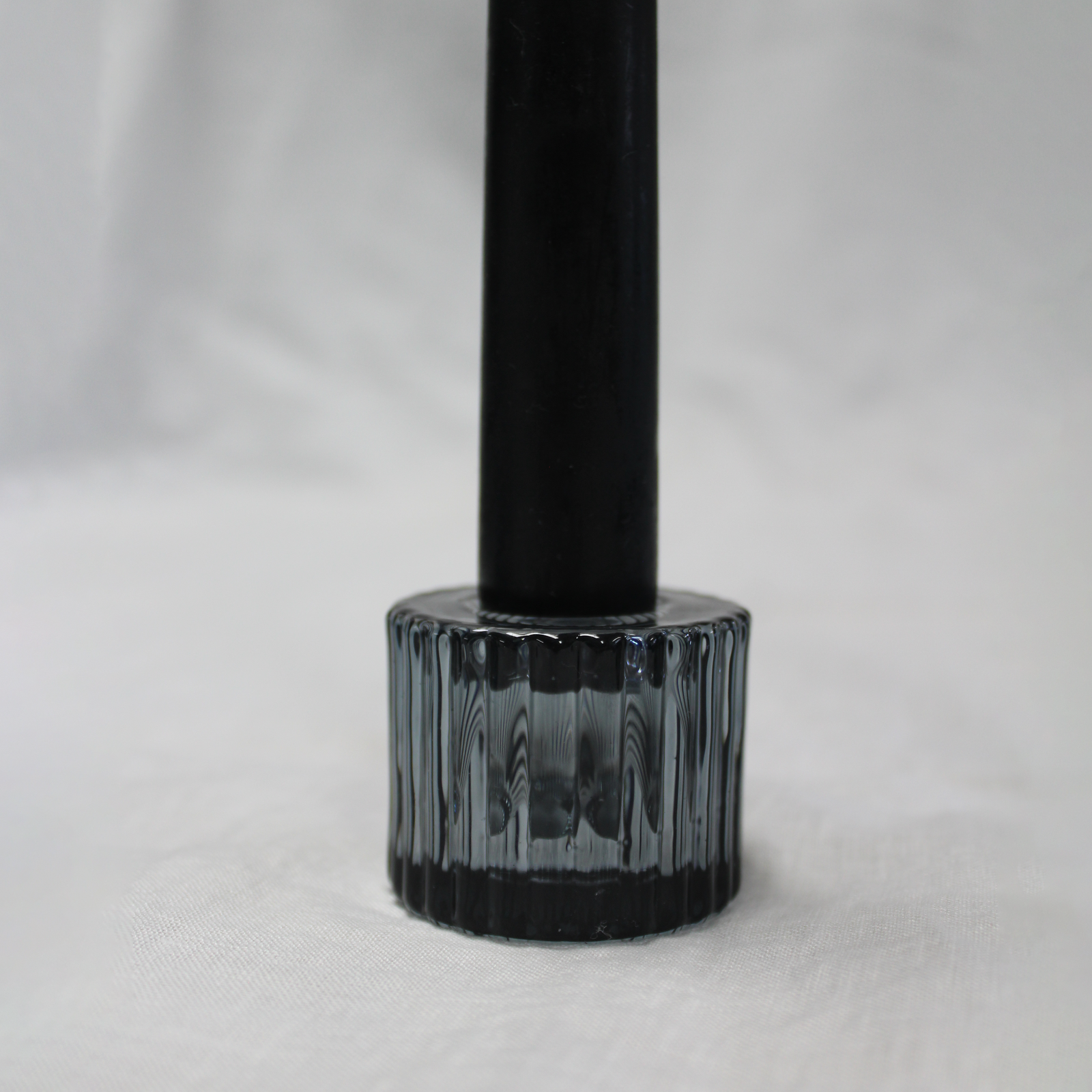 Ruffle Candleholder - Lustre Black 4cm