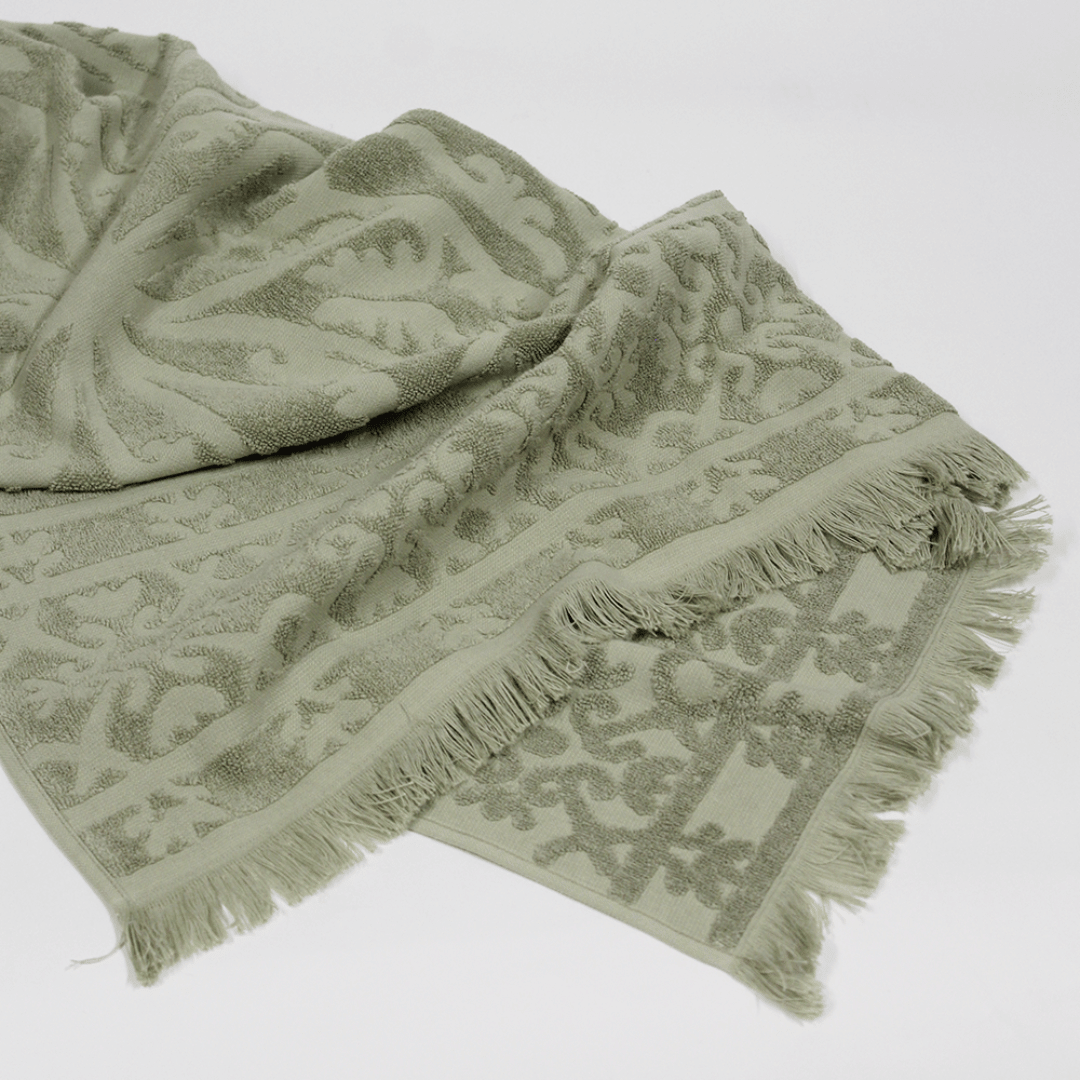 Luxury cotton linen towel in soft botanical weave – Malmaison