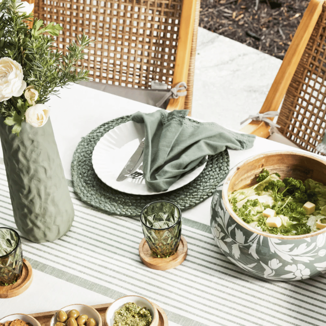 Lucien Jute Round Placemats