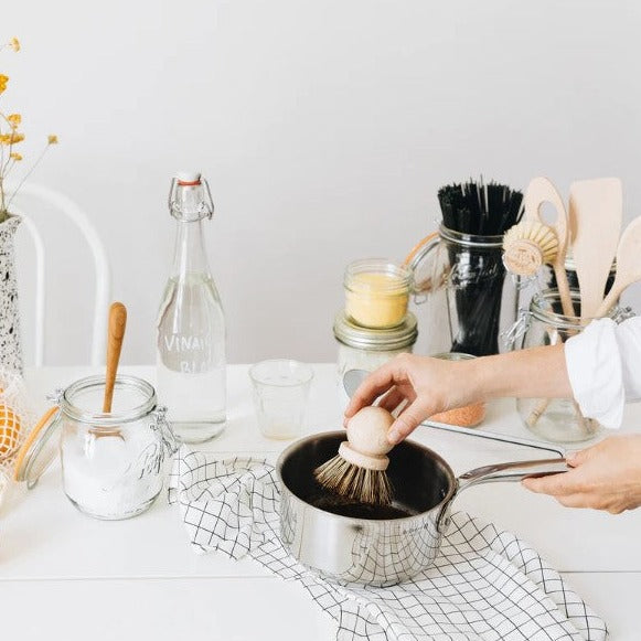 Andrée Jardin - Pot Pan Brush