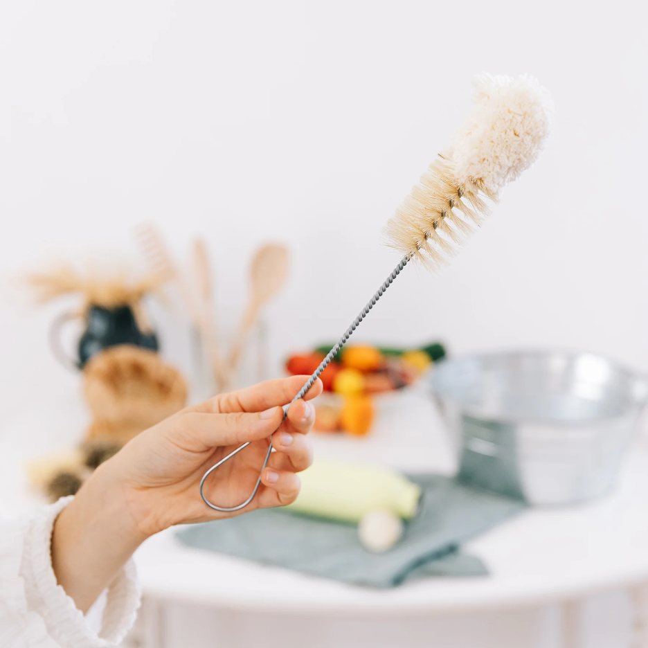 Andree Jardin Champagne Glass and Carafe Brush