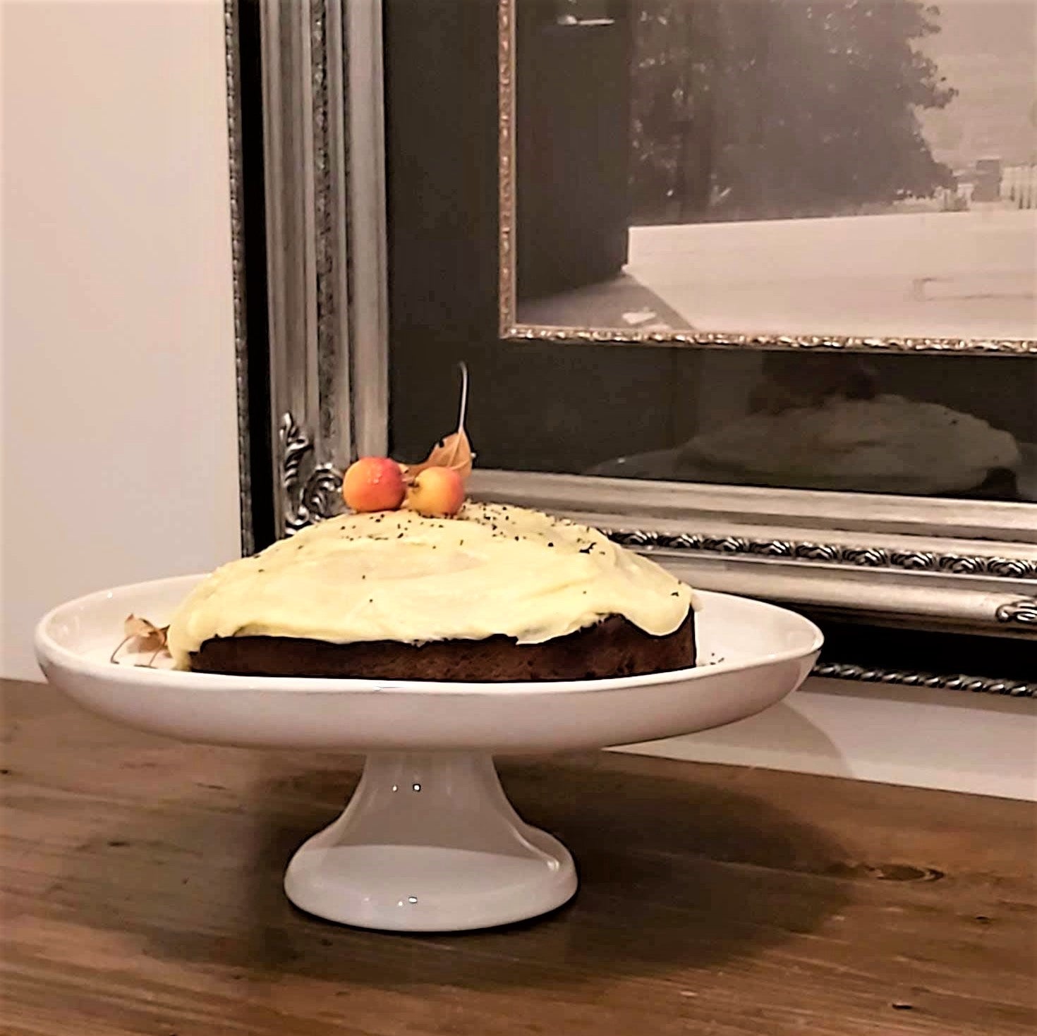 Franco Stoneware Cake Stand