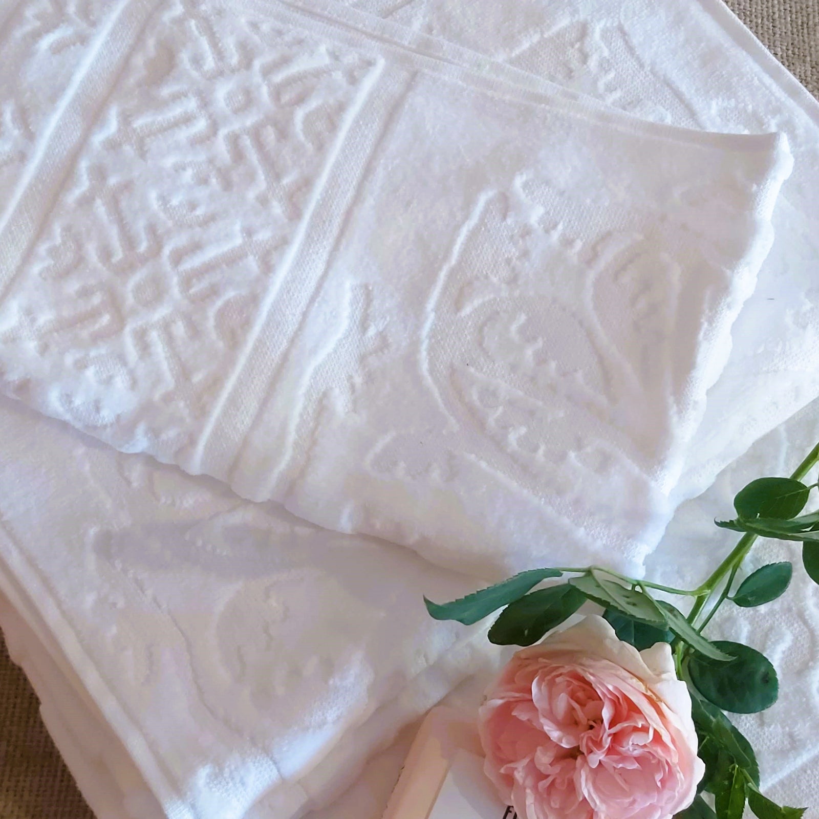 Harmony White Bathroom Towel