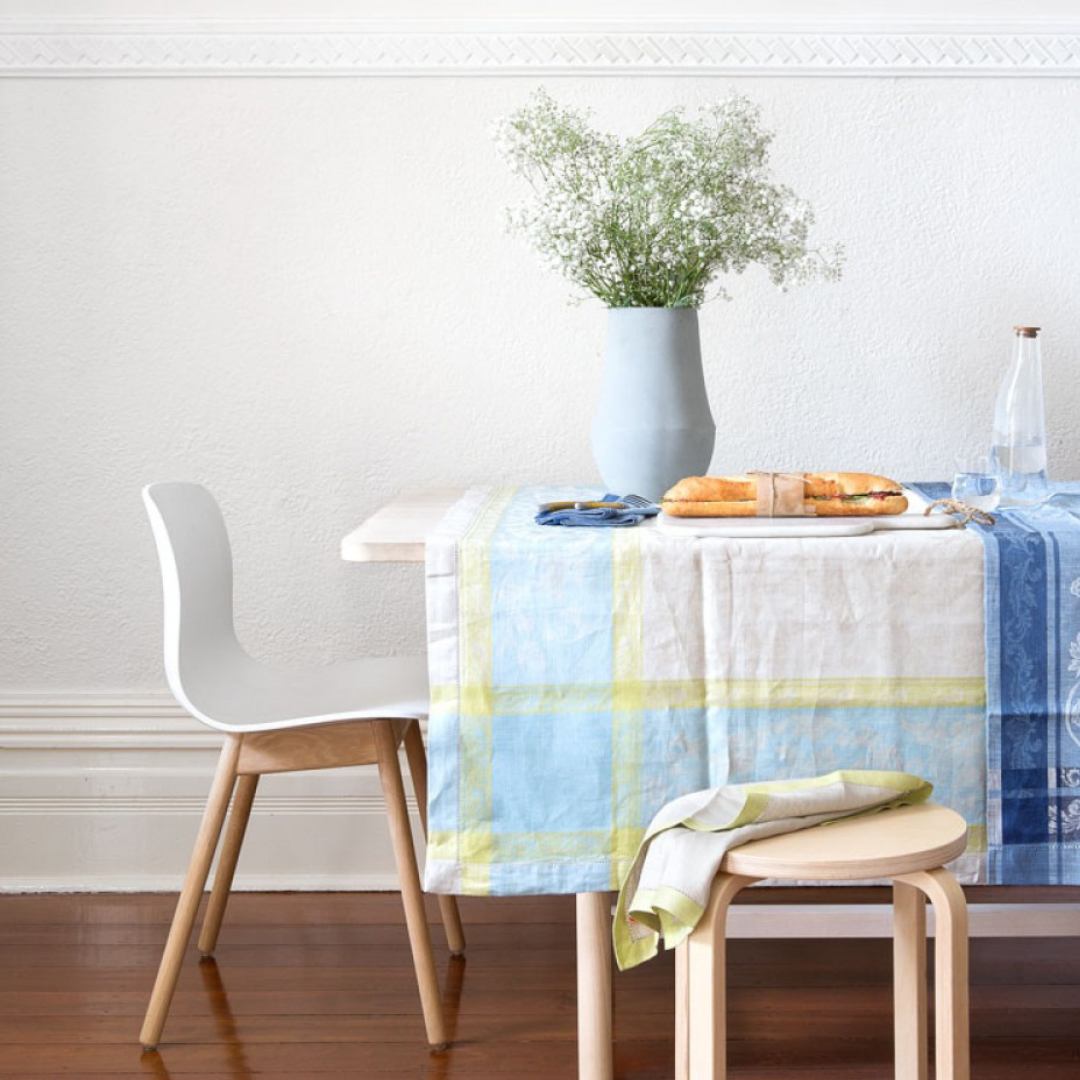 Malmaison Pure Linen French Motif Damask Tablecloth